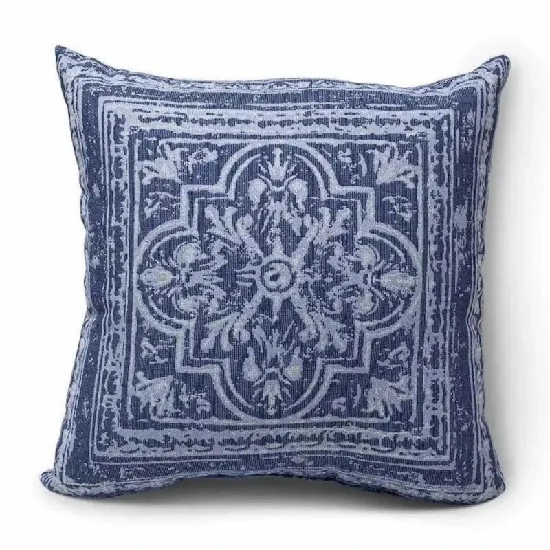 Casual Cushion Throw Pillow in Medallion Quatrefoil Navy