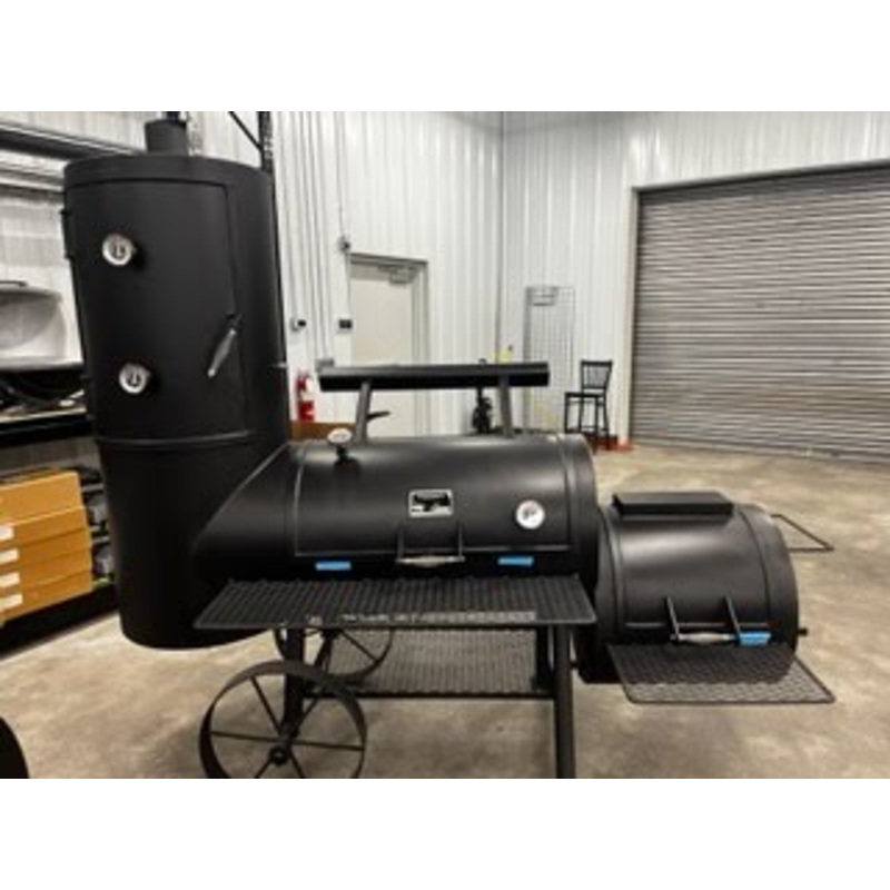 Local Special, Scratch & Dent, Yoder Smokers 24″ Durango Offset Smoker