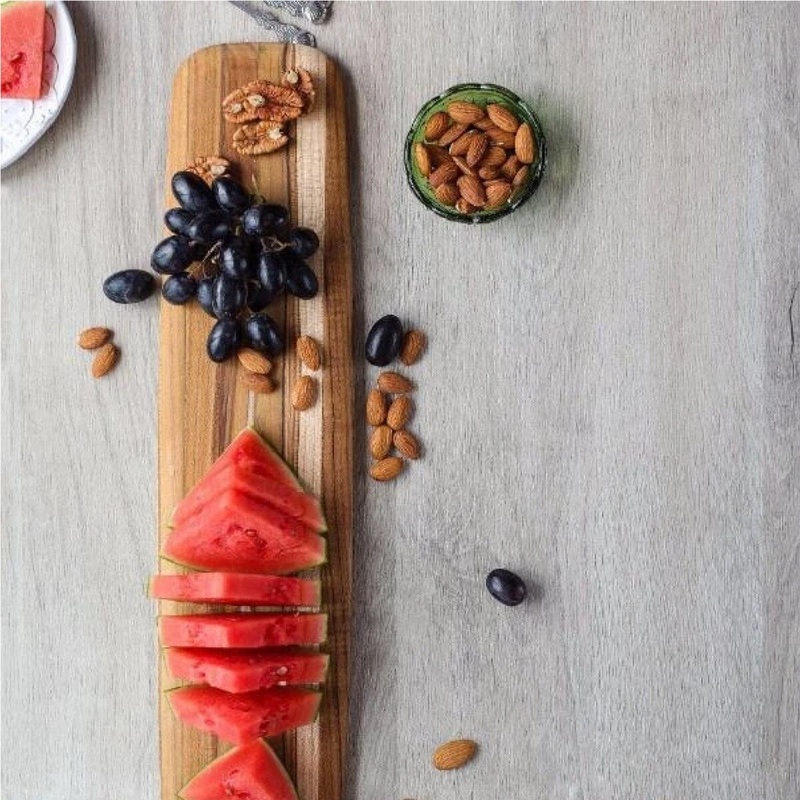 Slim Cutting Board with Rounded Edge