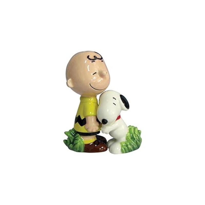 Salt/Pepper Shakers Snoopy Hugging Charlie Brown