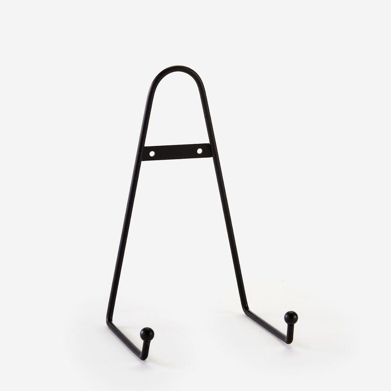 Black Iron Easel(dis)