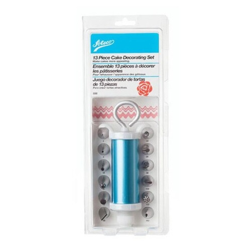 13 Piece Cake Decorating Set