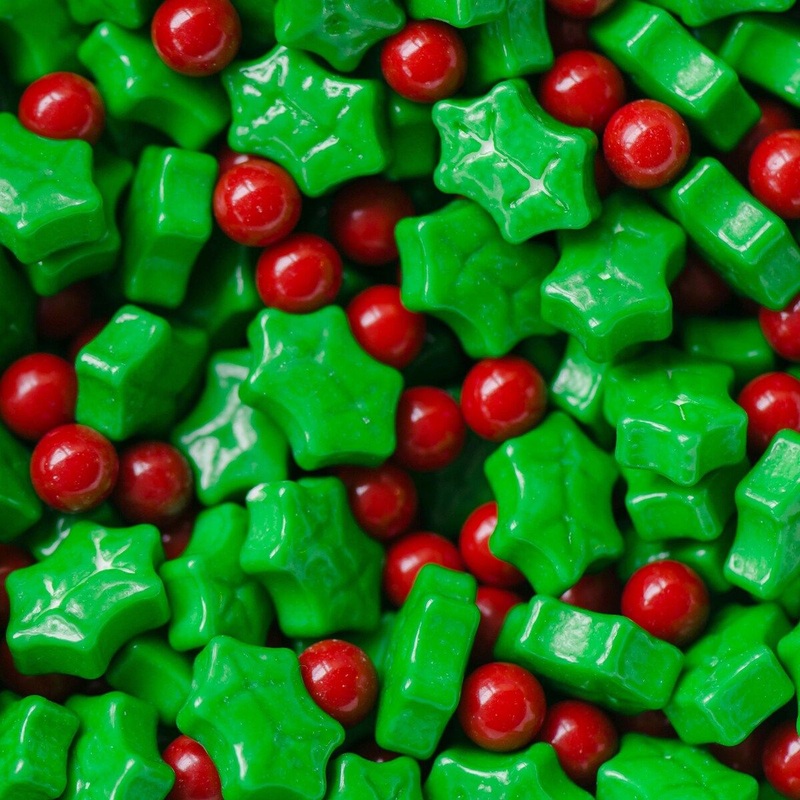 30 lb Hollies & Berries