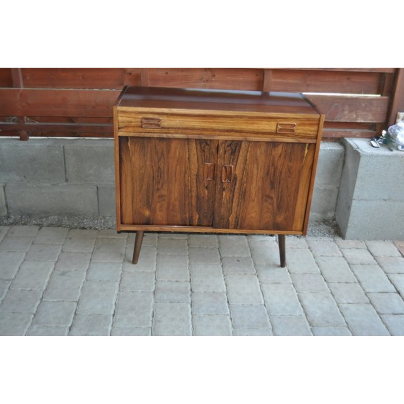 Danish Rosewood Chest of Drawers, 1960s for sale at Pamono-OXJ-716550