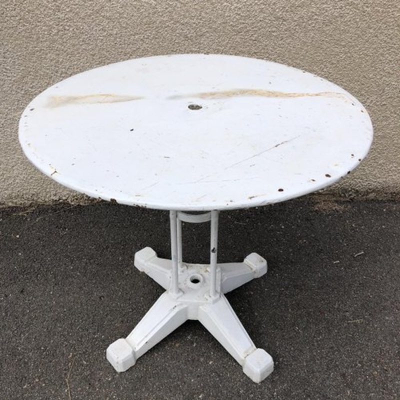 Garden Table, 1930s for sale at Pamono