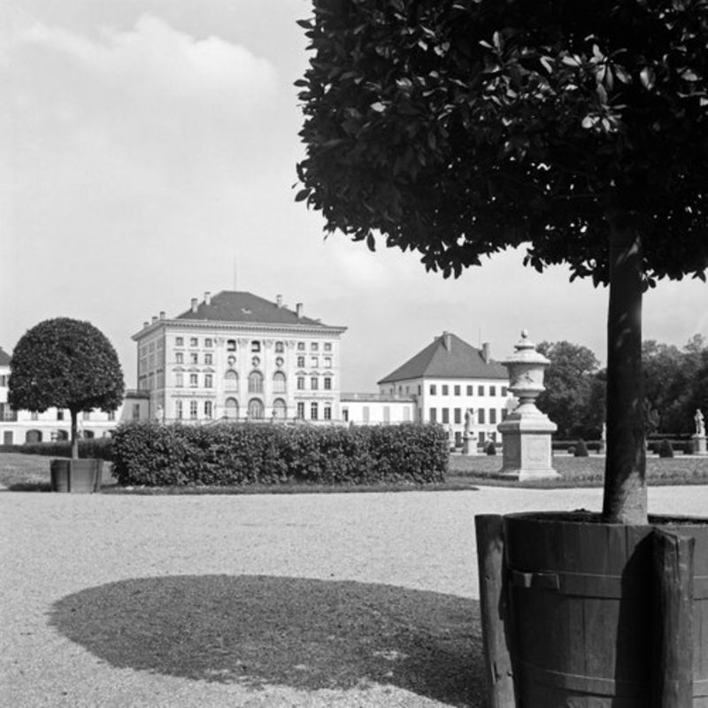 Park of Nymphenburg Castle in the West of Munich, Germany, 1937 for sale at Pamono
