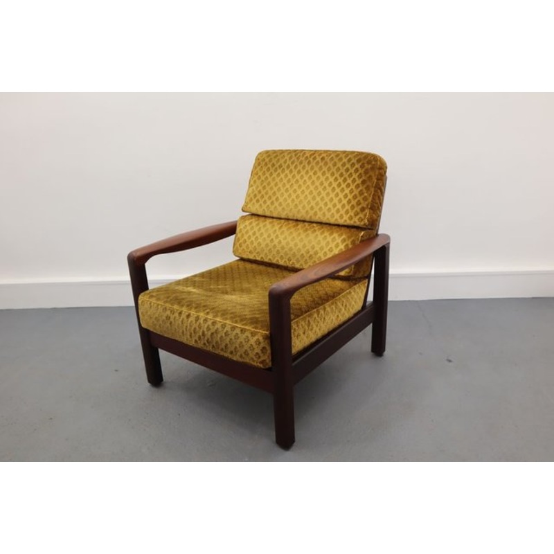 Vintage Danish Armchair for sale at Pamono