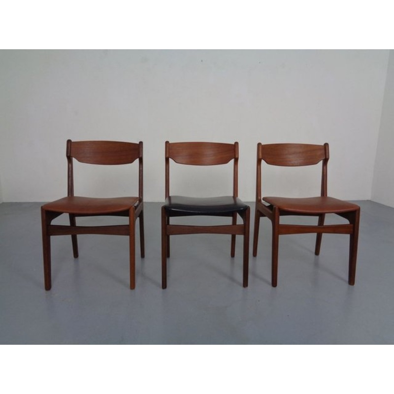 Danish Solid Teak Dining Chairs, 1960s, Set of 3 for sale at Pamono
