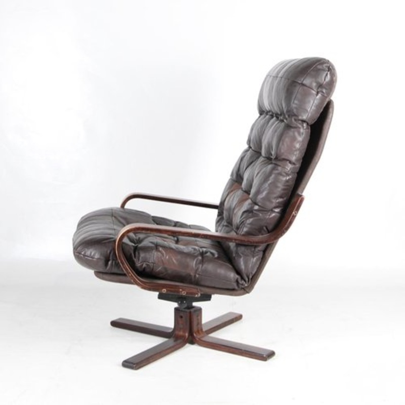 Vintage Wooden and Leather Lounge Chair, 1970s for sale at Pamono