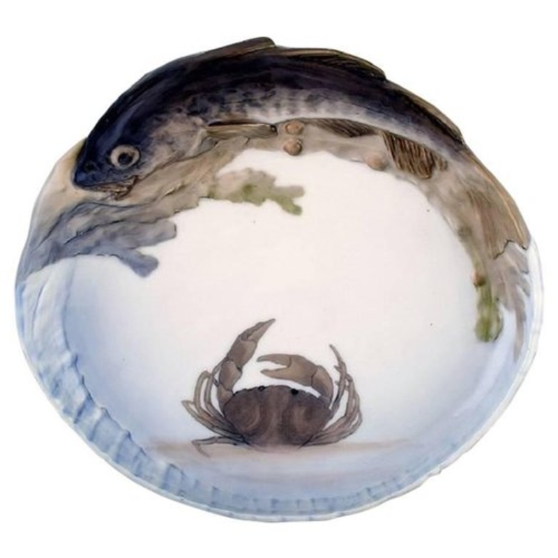 Rare Royal Copenhagen Art Nouveau Cod Dish Number 1/481 for sale at Pamono