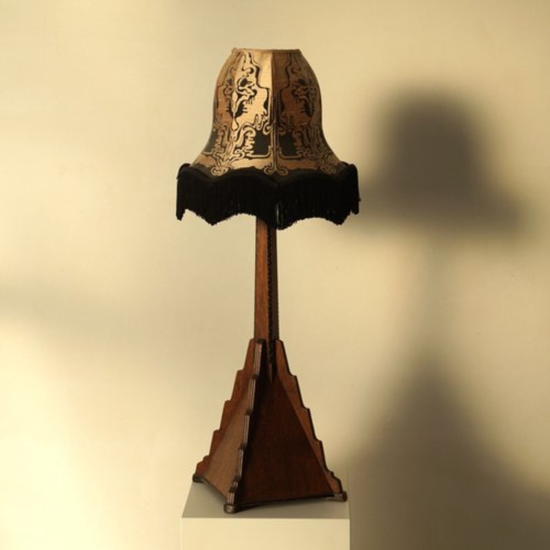 Dutch Art Deco Amsterdam School Table Lamp, 1920s for sale at Pamono