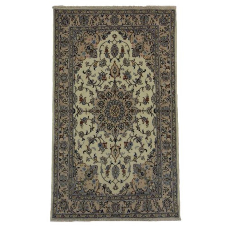 Middle Eastern Rug in Wool for sale at Pamono-SZS-2143390