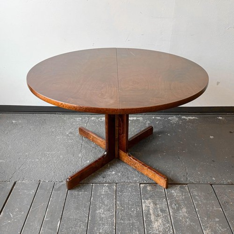 Round Dining Table, 1970s-1980s for sale at Pamono