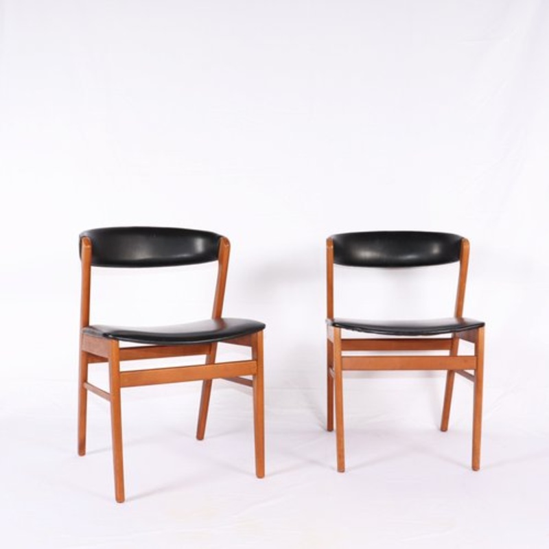 Teak Chairs, Denmark, 1960s, Set of 2 for sale at Pamono