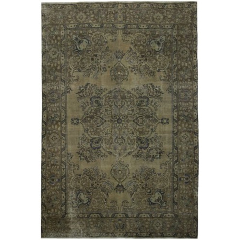 Vintage Middle Eastern Hand-Knotted Rug for sale at Pamono-SZS-2143267