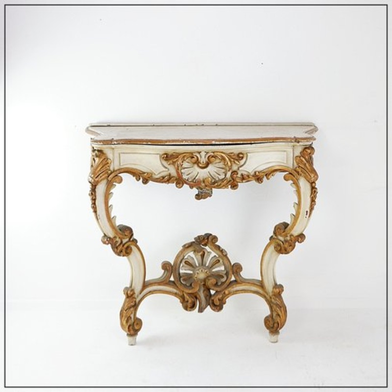 19th Century Italian Louis XVI Style Carved Wood Console Planter for sale at Pamono