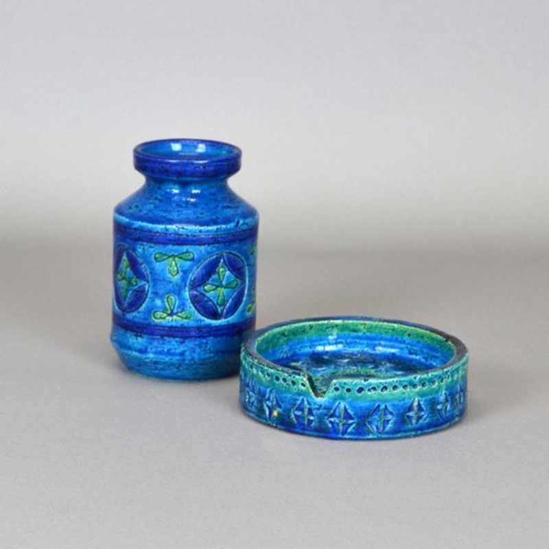 Blue Rimini Collection Vase with Ashtray by Aldo Londia for Bitossi, Italy, 1960s, Set of 2 for sale at Pamono