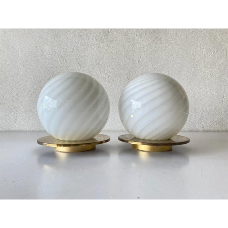 Italian Ball Glass and Brass Table Lamps, Italy, 1960s, Set of 2 for sale at Pamono