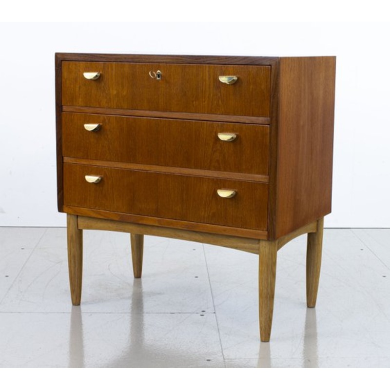 Mid-Century Danish Teak Chest of Drawers, 1960s for sale at Pamono
