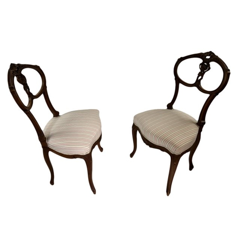 Set of 19th Century Louis XV Chairs in Carved Walnut for sale at Pamono