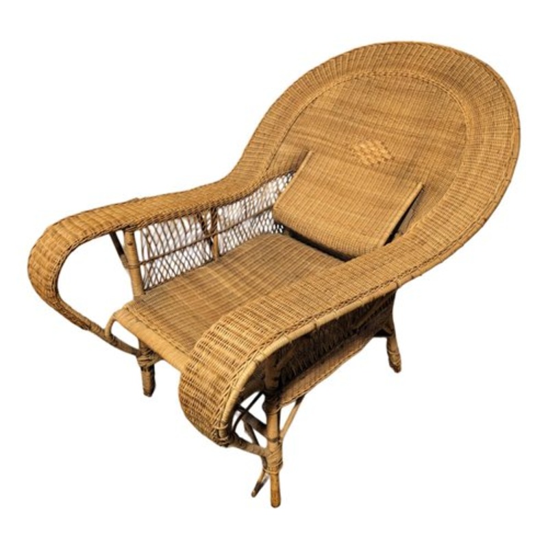 Vintage Armchair in Rattan for sale at Pamono