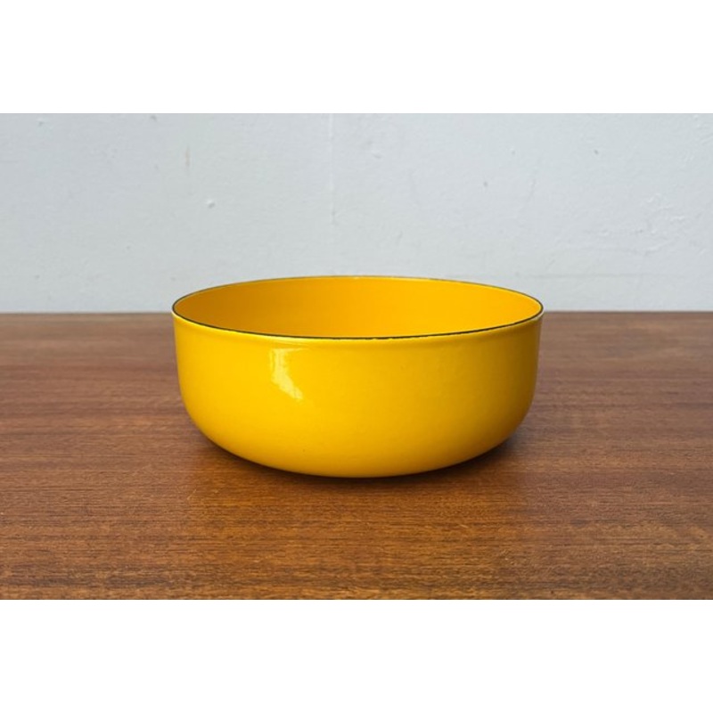 Mid-Century Yellow Enamel Bowl by Kaj Franck for Wartsila Arabia, Finland, 1960s for sale at Pamono