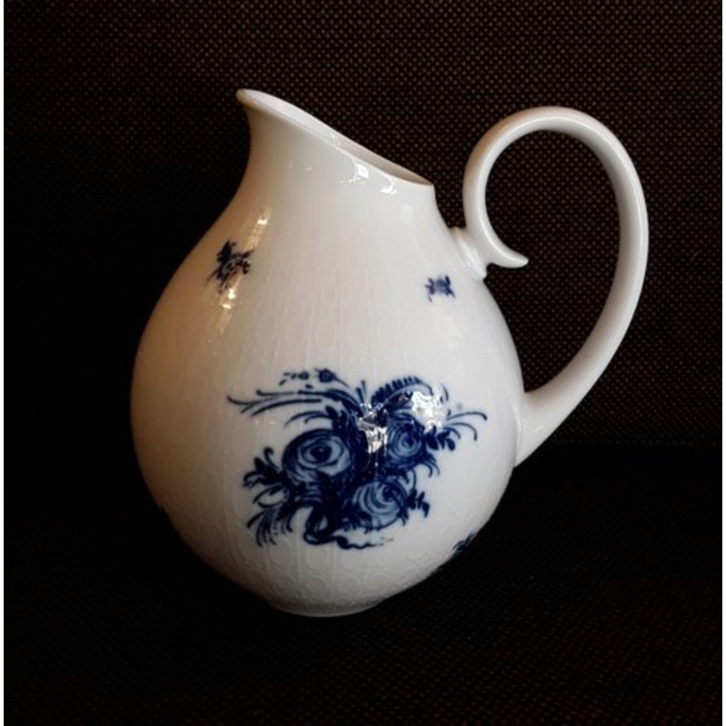White Glazed Porcelain Romance Blue Juice Jug by Bjrn Wiinblad for Rosenthal, 1970s for sale at Pamono