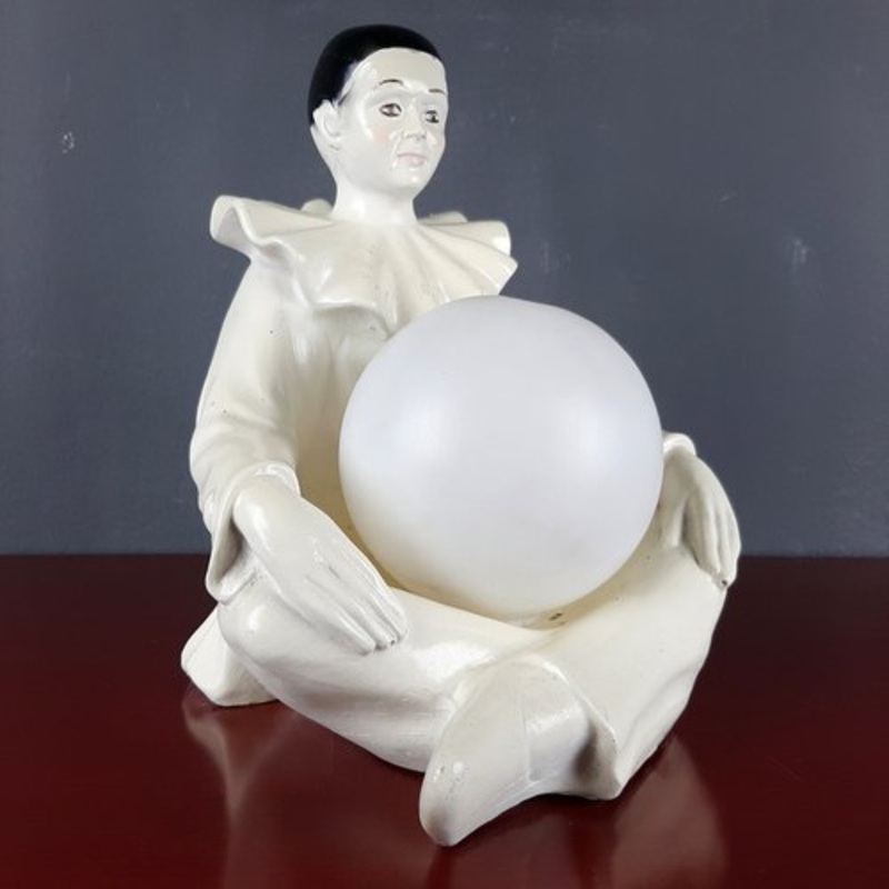 Mid-Century White Ceramic Table Lamp by Perriot, 1960s for sale at Pamono