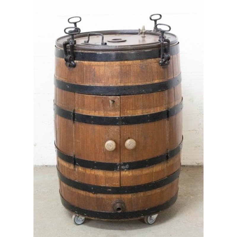 Barrel Bar Cabinet in Wrought Iron and Oak, France, 19th Century for sale at Pamono