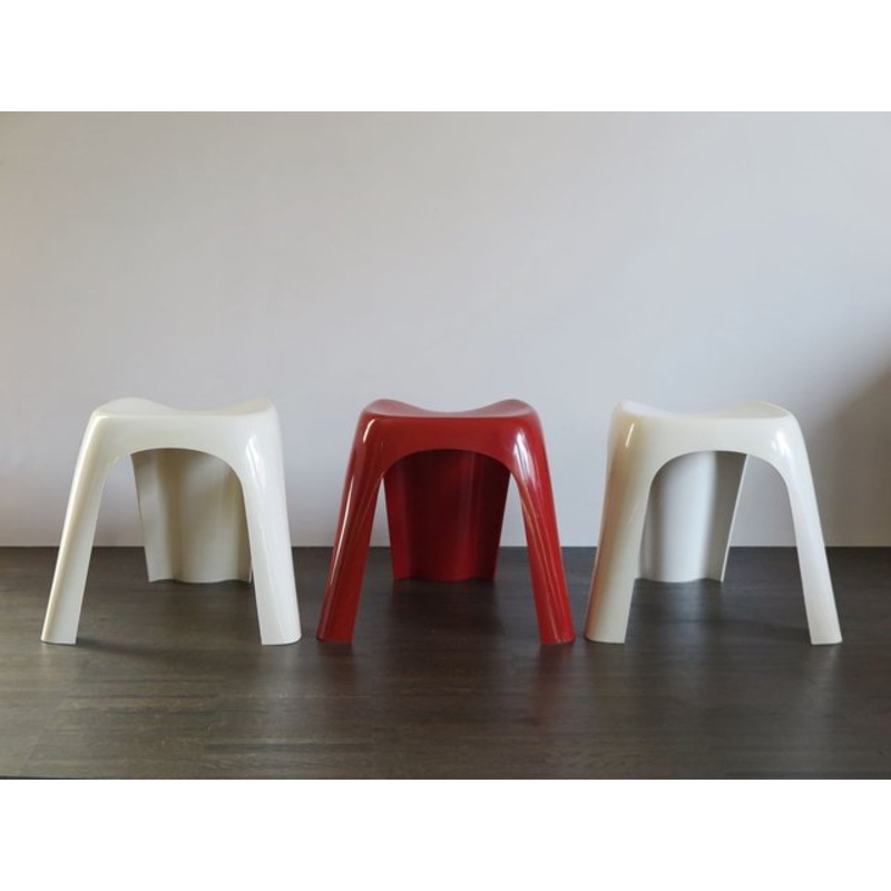 Italian Plastic Stools by Giorgina Castiglioni for Bilumen, 1970, Set of 3 for sale at Pamono