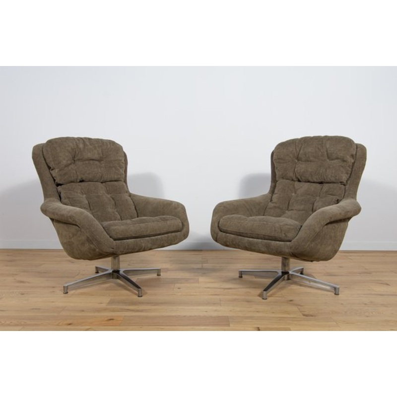 Swedish Swivel Armchair from Dux, 1960s for sale at Pamono