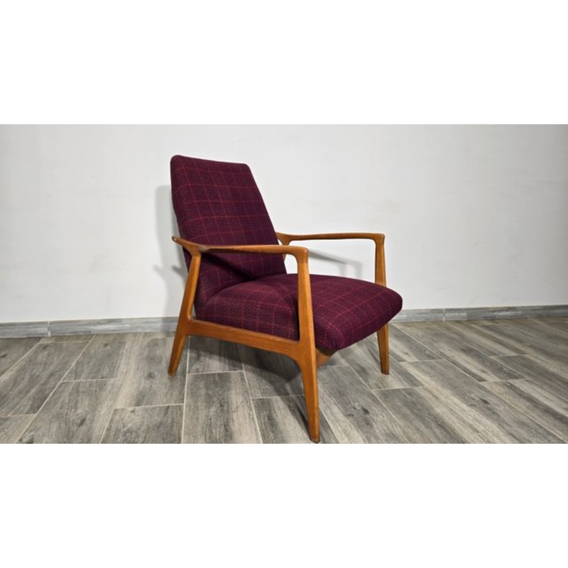 Armchair by Krasna Jizba, 1960s for sale at Pamono