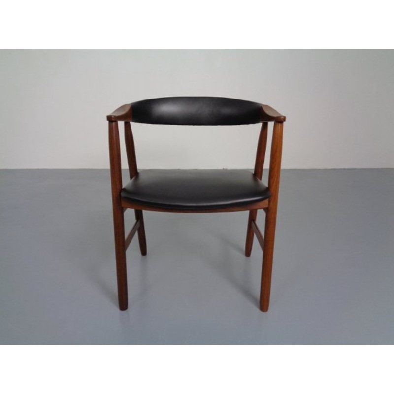 Danish Teak Armchair, 1960s for sale at Pamono-RDW-963342