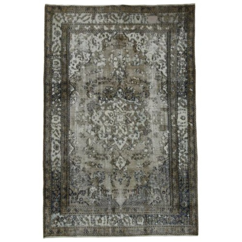 Vintage Middle Eastern Hand-Knotted Rug for sale at Pamono-SZS-2143278