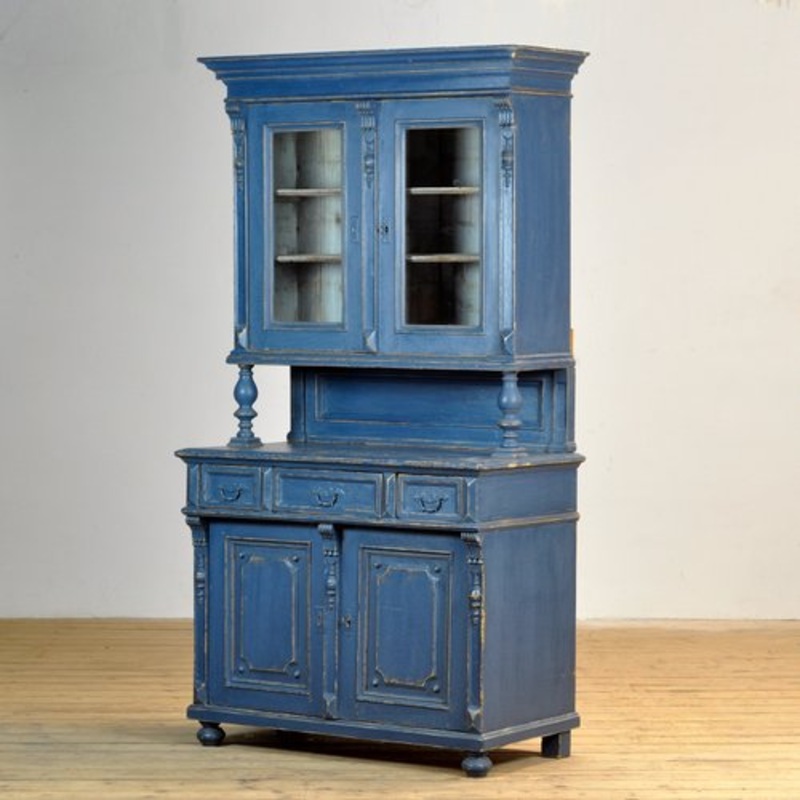Pine Kitchen Cupboard, 1900s for sale at Pamono
