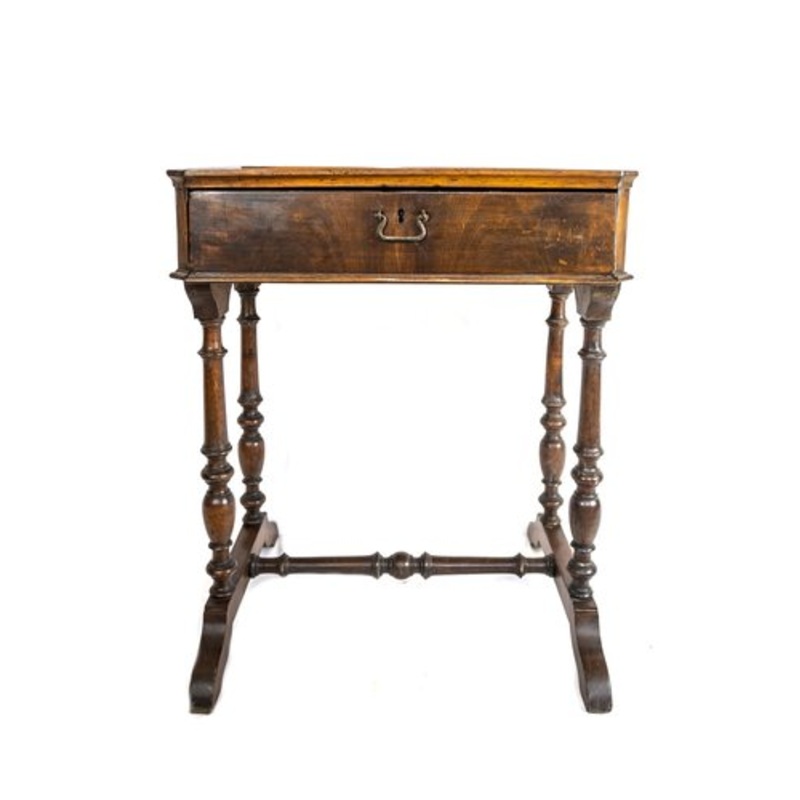 Small Louis Philippe Walnut Vanity Table or Desk, Italy, Late 1800s for sale at Pamono