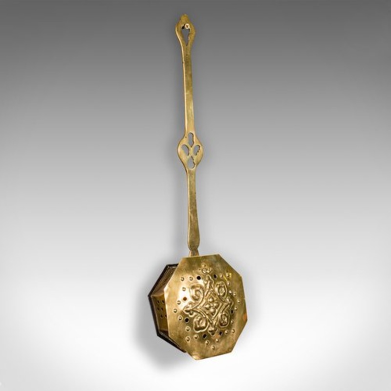 English Chestnut Roaster in Brass, 1800s for sale at Pamono