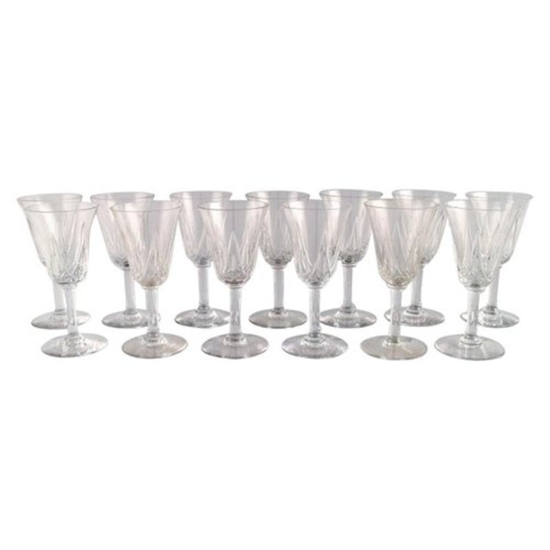 Glasses in Mouth Blown Crystal Glass from St. Louis, Belgium, 1930s, Set of 13 for sale at Pamono