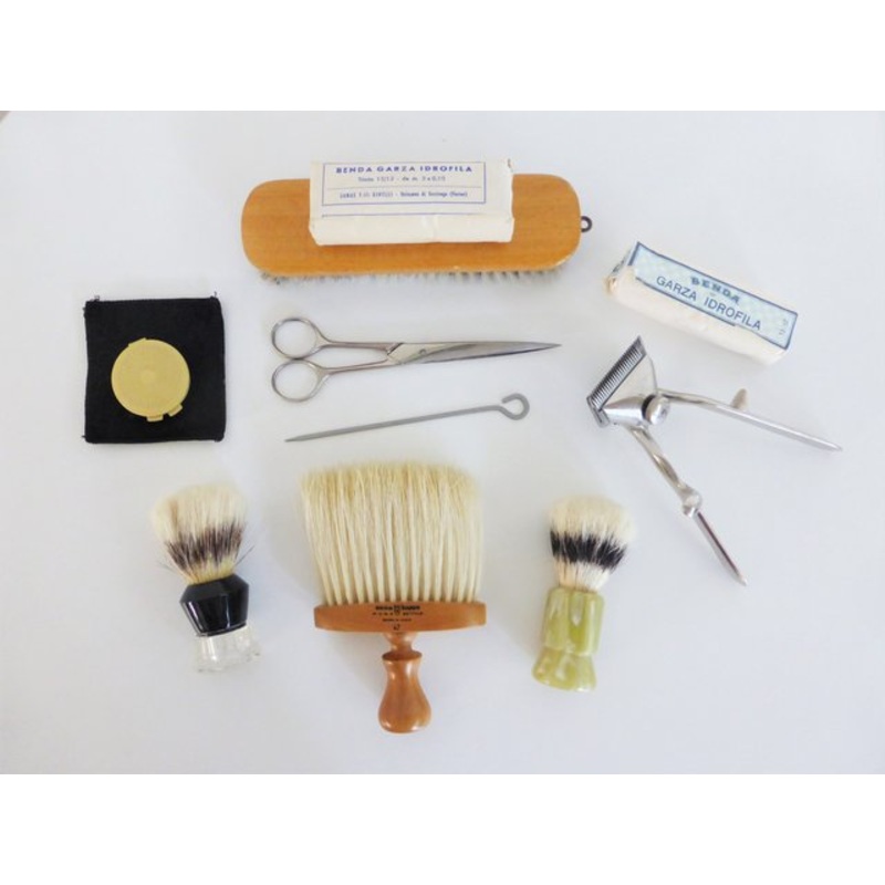 Italian Barber Set, 1970s, Set of 10 for sale at Pamono