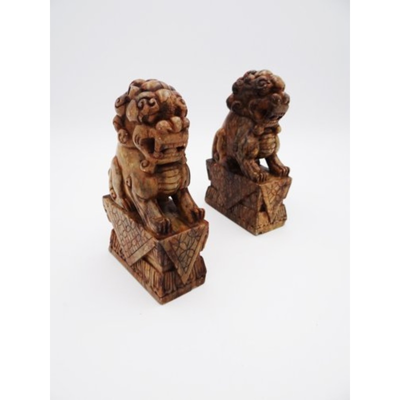 Marble Foo Dogs, China, 1800s, Set of 2 for sale at Pamono