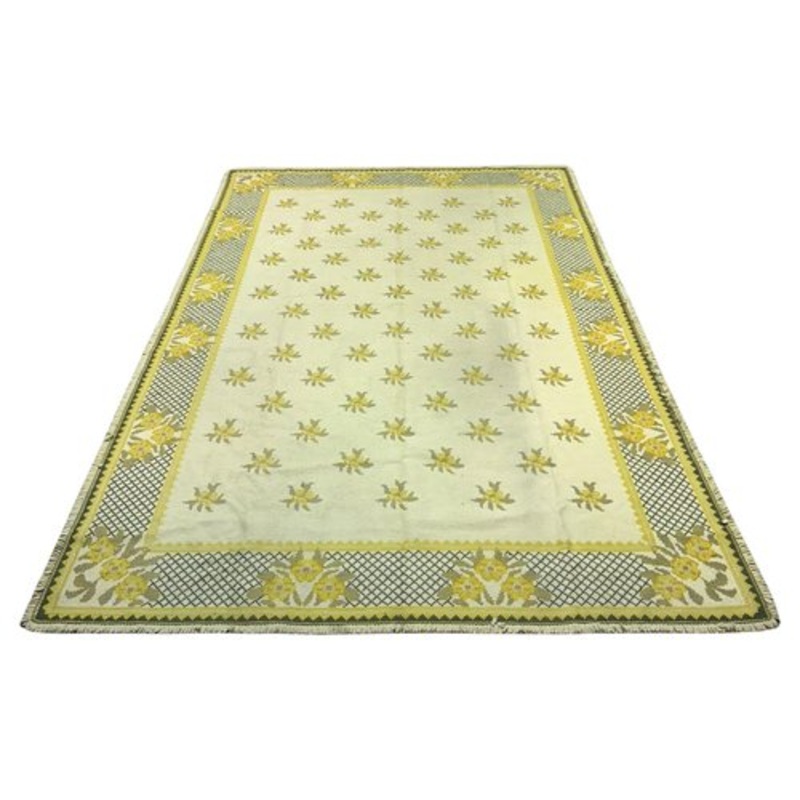 20th Century Portuguese Rug Arraiolos for sale at Pamono