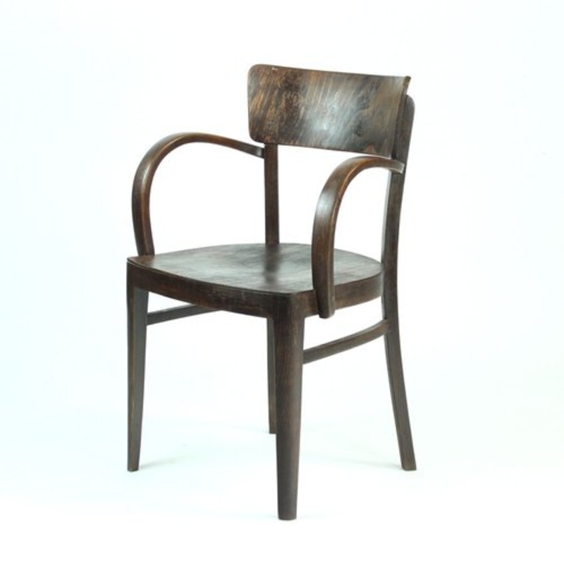 Czechoslovak Oak Armchair by Michael Thonet for Thonet, 1930s for sale at Pamono