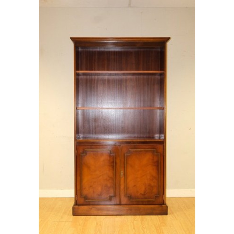 English Open Library Bookcase for sale at Pamono