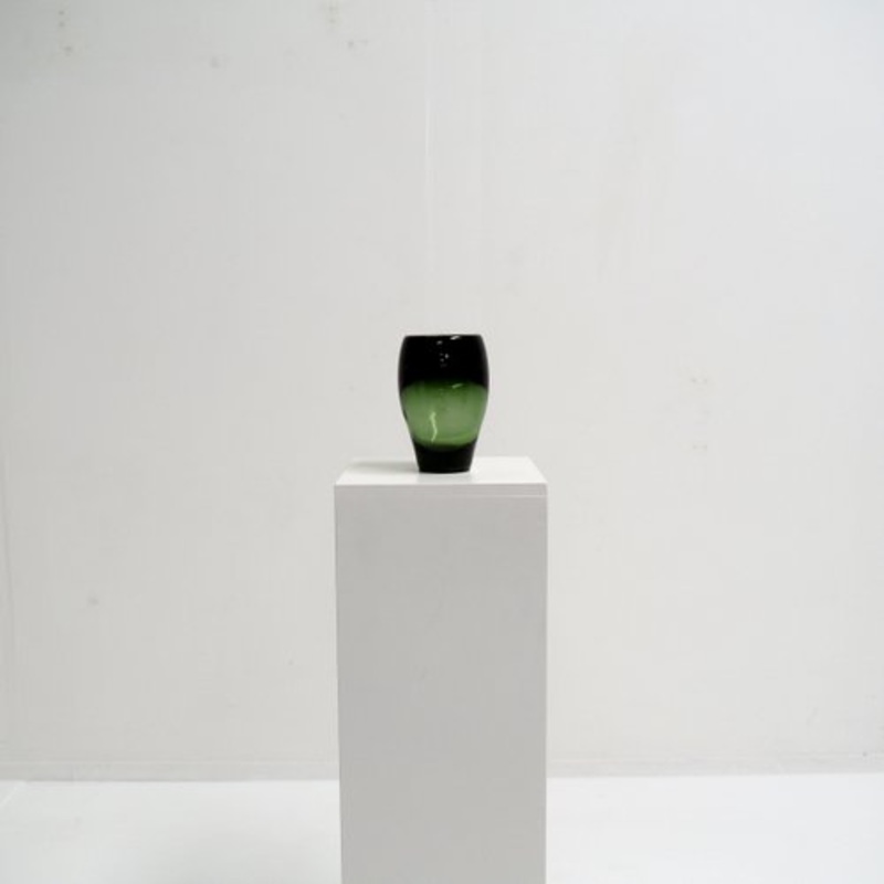 Green Vase by Andries Copier for Glasfabriek Leerdam, 1930s for sale at Pamono