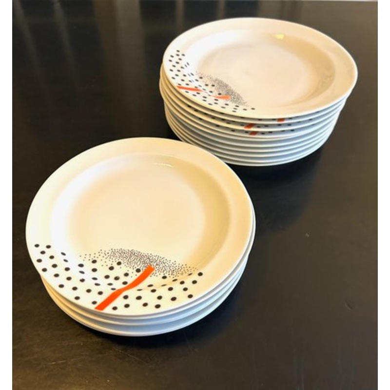 Porcelain Plates from Wawel, 1980s, Set of 16 for sale at Pamono