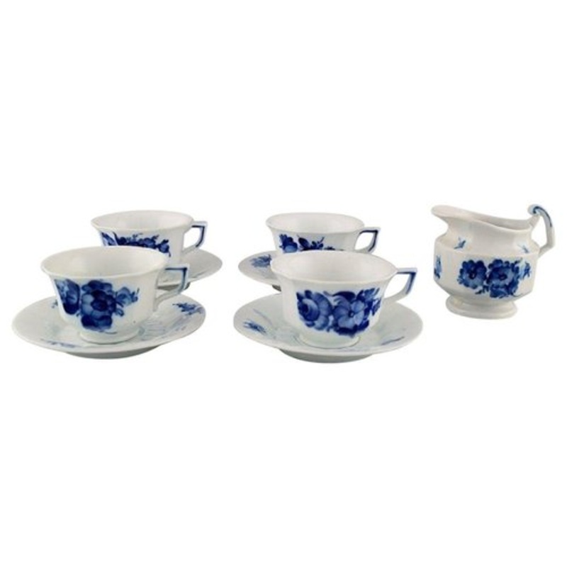 Royal Copenhagen Blue Flower Angular Coffee Cups with Saucers and Creamer, Set of 9 for sale at Pamono