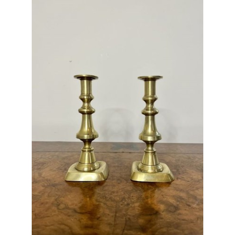 Antique Victorian Brass Candlesticks, 1860s, Set of 2 for sale at Pamono