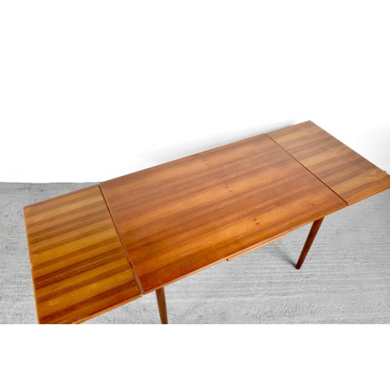 Mid-Century Danish Teak Extendable Dining Table, 1960s for sale at Pamono
