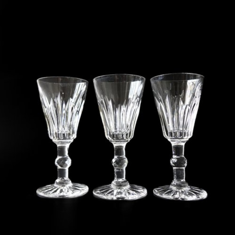 Small Pyramid Liqueur Glasses in Crystal by Fritz Kallenborg for Kosta, Set of 5 for sale at Pamono