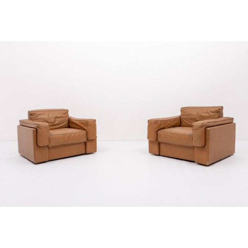 Set of Italian Modern Cognac Leather Club Armchairs for sale at Pamono